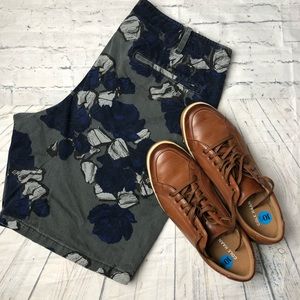 Gap Liff Geo Floral Blue Print Flat Shorts 36